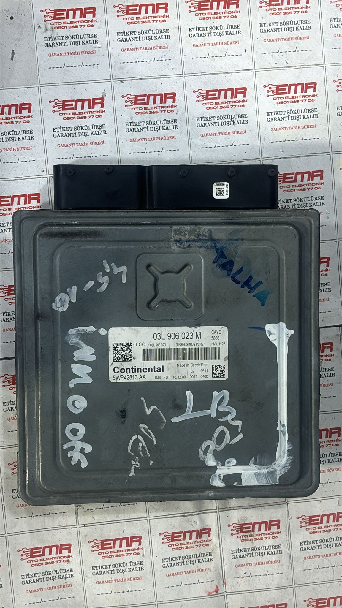 AUDİ A3 1.6 TDİ MOTOR BEYNİ 03L 906 023 M